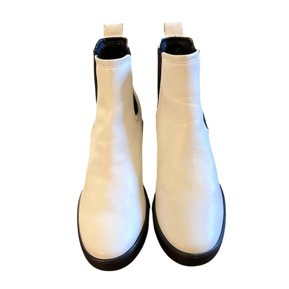 Ecco 7 Shape Motion 55 Platform Leather Chelsea Ankle Boot White Black 38 EUC! - Picture 2 of 7